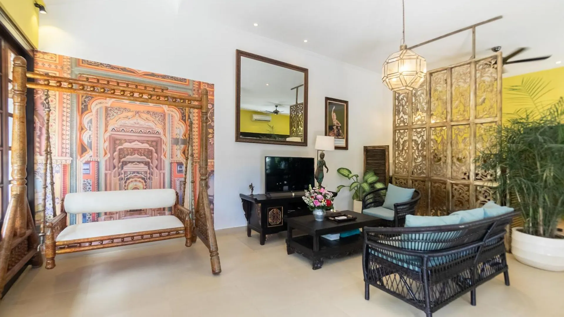 Four On Drupadi Villa Seminyak  Indonesia