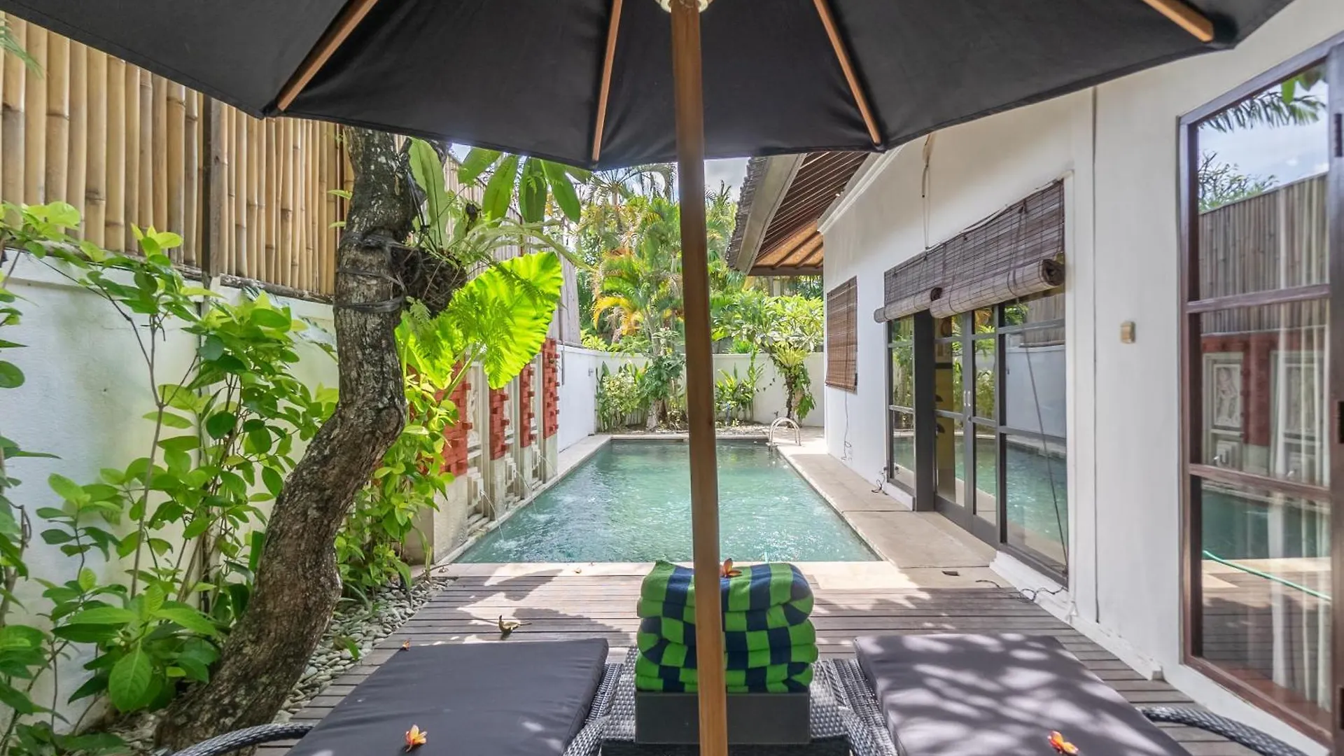 Four On Drupadi Villa Seminyak