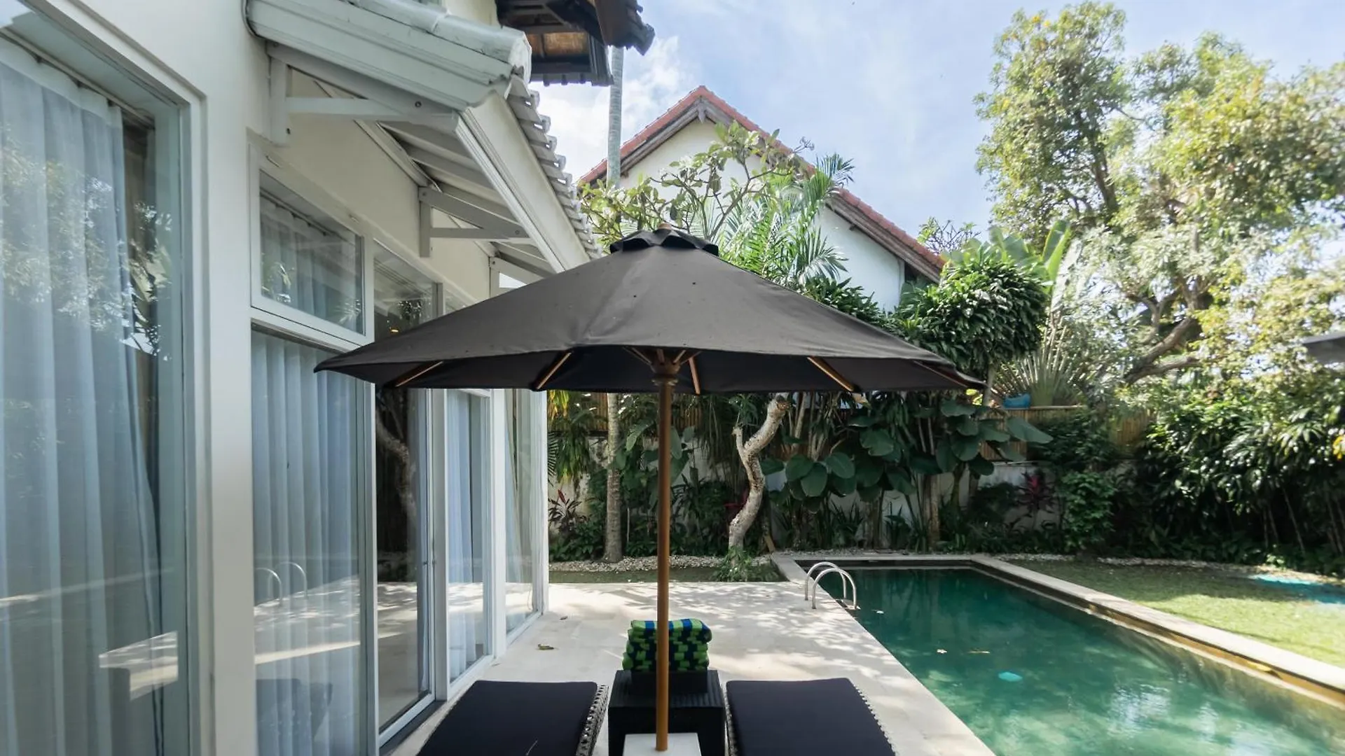 Four On Drupadi Villa Seminyak