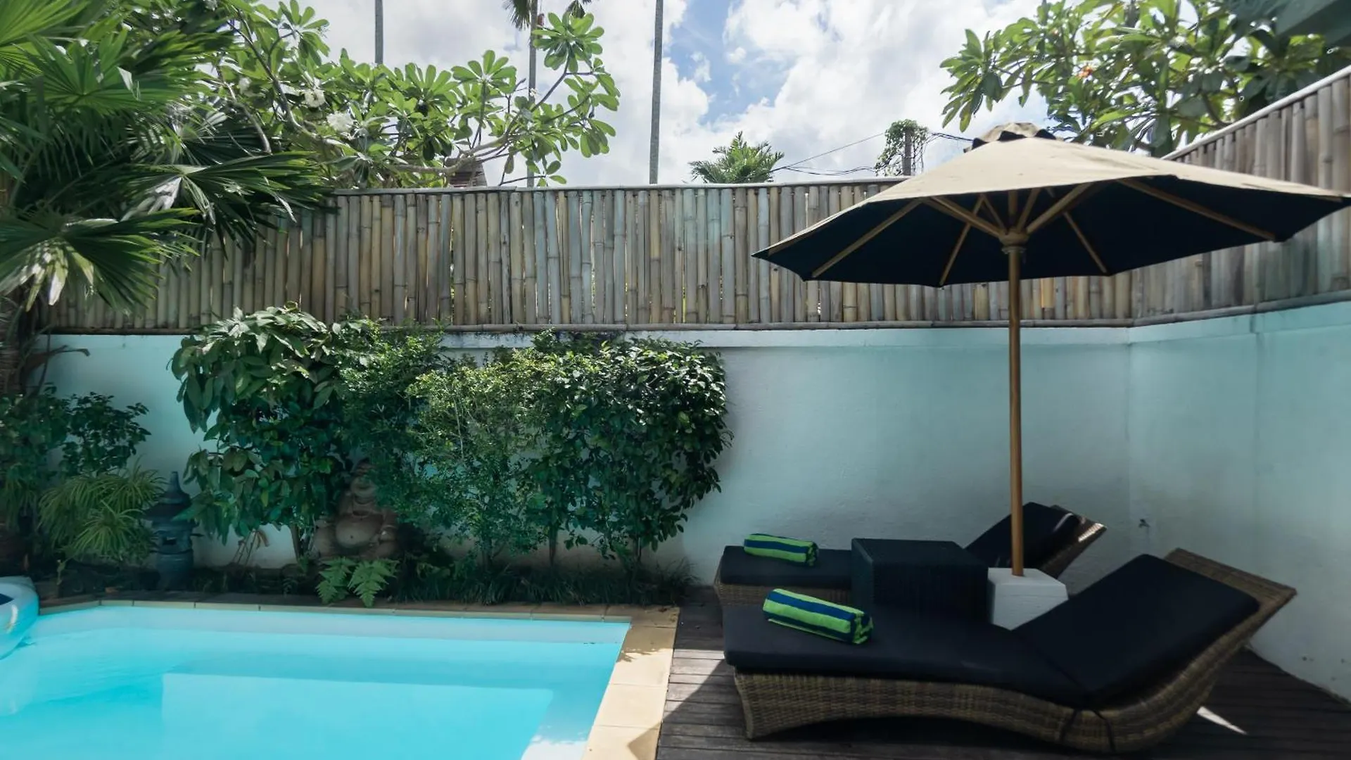 Four On Drupadi Villa Seminyak  0*, Seminyak (Bali)