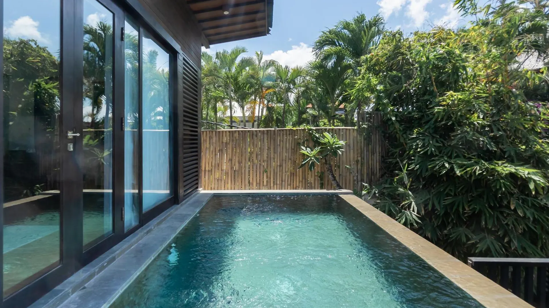 Four On Drupadi Villa Seminyak  Indonesia
