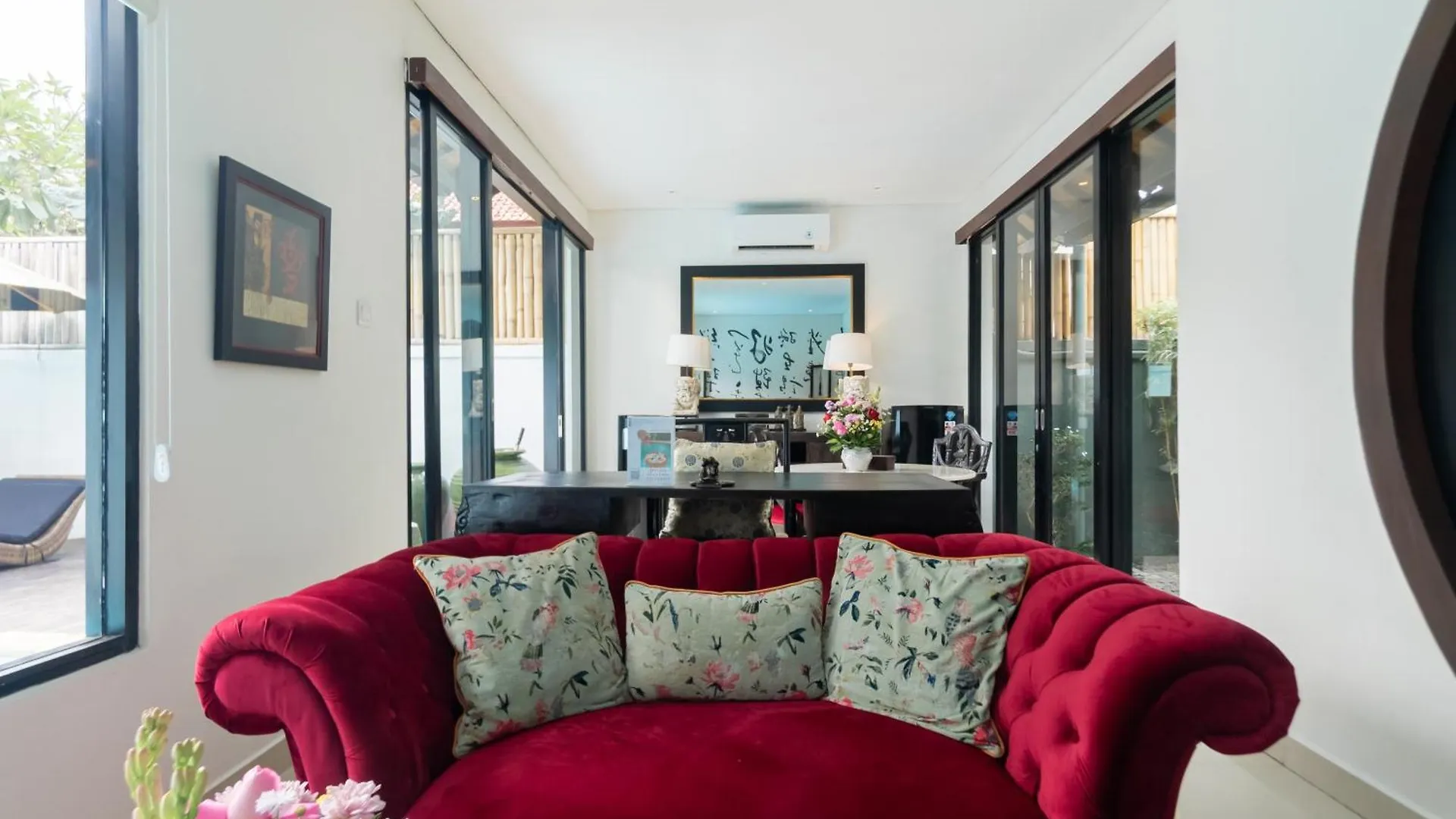 Four On Drupadi Villa Seminyak 0*,